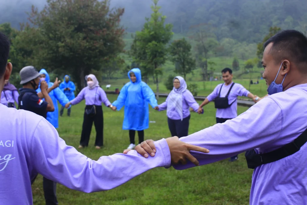 Paket Outbound Bogor 1 Hari - foto 1
