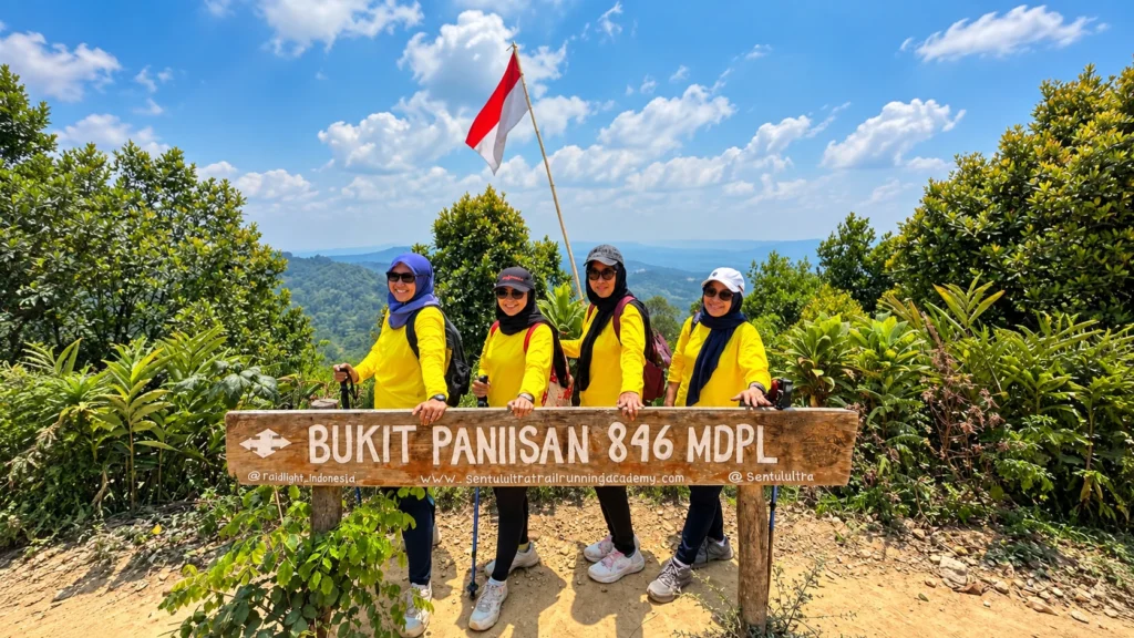 Trekking Bukit Paniisan Sentul - foto 5