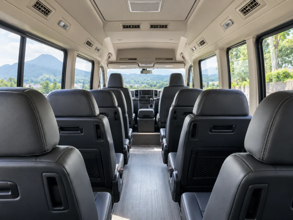 Toyota Hiace Premio - foto 5